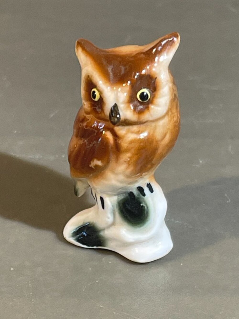 Vintage Tiny 1.5" Porcelain Owl (879)